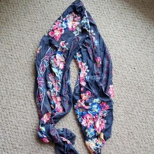 Vera Bradley Scarf